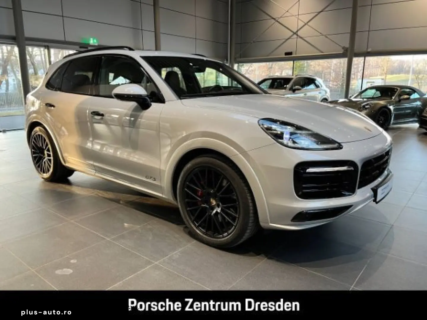 PORSCHE Cayenne GTS Pano SportDesi. Matrix BOSE HomeLink