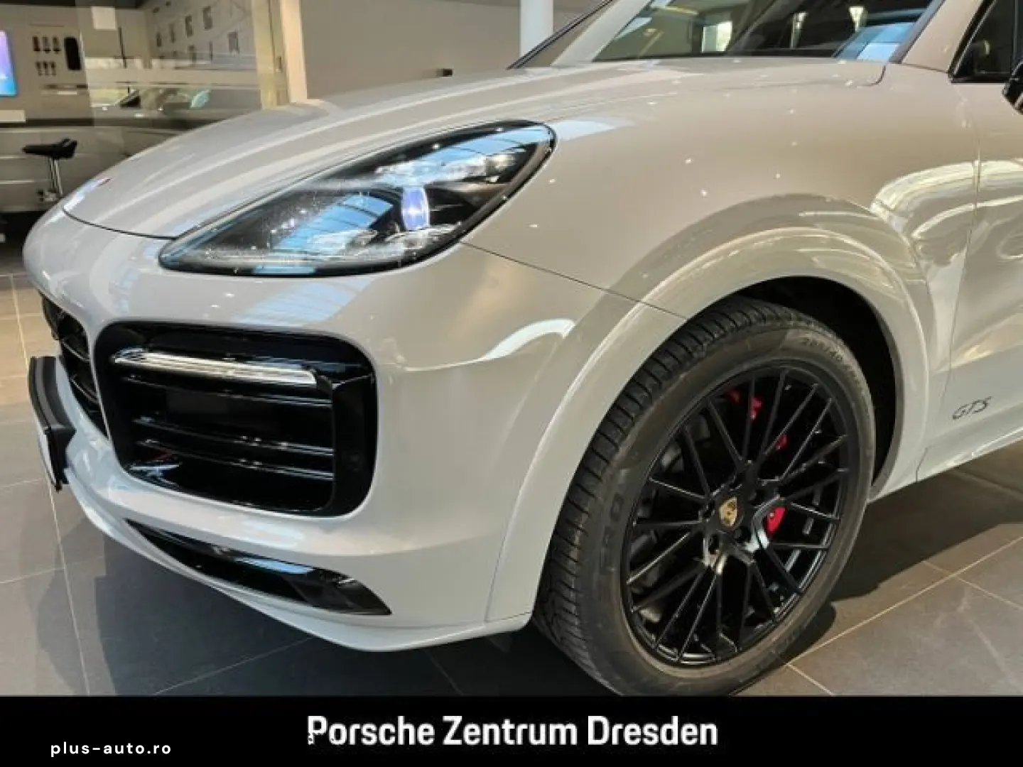 PORSCHE Cayenne GTS Pano SportDesi. Matrix BOSE HomeLink