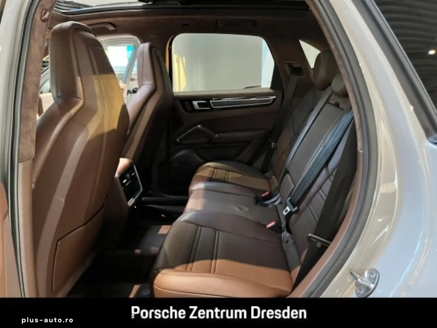 PORSCHE Cayenne GTS Pano SportDesi. Matrix BOSE HomeLink