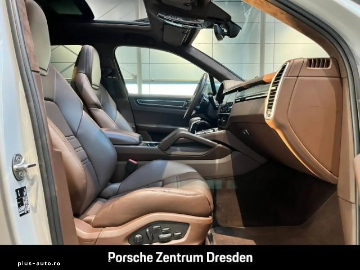 PORSCHE Cayenne GTS Pano SportDesi. Matrix BOSE HomeLink