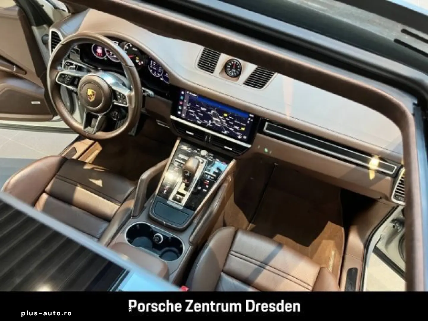 PORSCHE Cayenne GTS Pano SportDesi. Matrix BOSE HomeLink