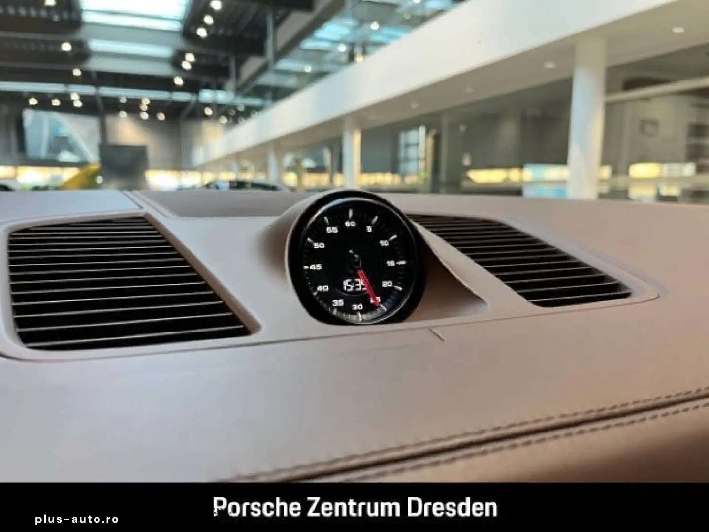 PORSCHE Cayenne GTS Pano SportDesi. Matrix BOSE HomeLink