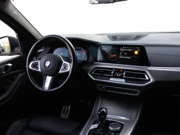 BMW X5 xDrive30d M-Sport Head-Up Pano SH