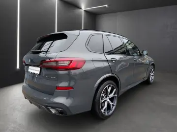 BMW X5 xDrive30d M SPORTPAKET 21 ALU PANORAMA HEAD U