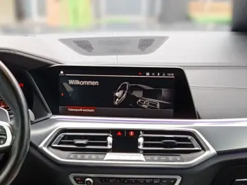 BMW X5 xDrive30d M SPORTPAKET 21 ALU PANORAMA HEAD U