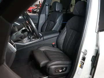 BMW X5 45e xDRIVE H K AIR 51.570€ NETTO