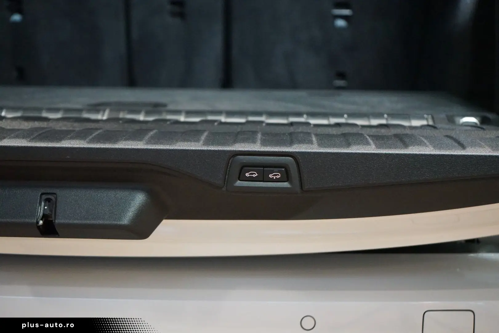 BMW X5 45e xDRIVE H K AIR 51.570€ NETTO