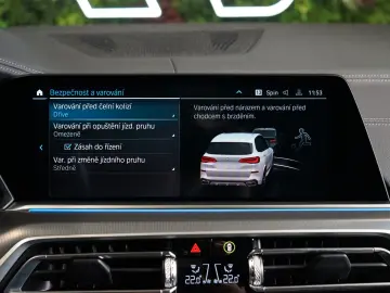 BMW X5 45e xDRIVE H K AIR 51.570€ NETTO