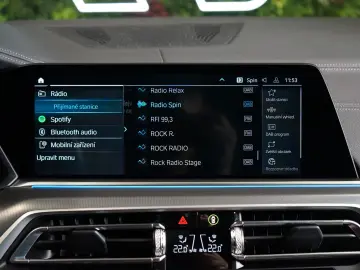 BMW X5 45e xDRIVE H K AIR 51.570€ NETTO