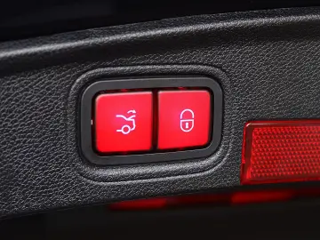 MERCEDES-BENZ C 43 AMG Coupe 4M DISTRO PANO KAM360