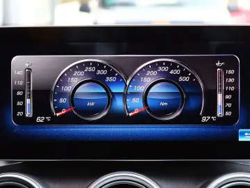 MERCEDES-BENZ C 43 AMG Coupe 4M DISTRO PANO KAM360