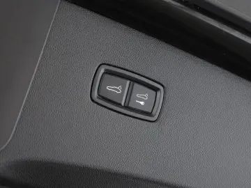 PORSCHE Cayenne E-Hybrid Platinum Edition ACC 360 21 AHK