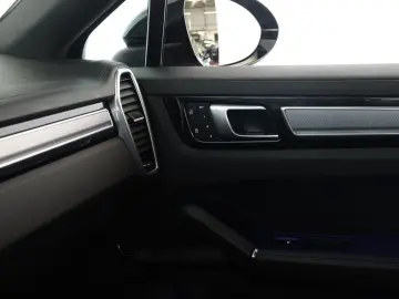 PORSCHE Cayenne E-Hybrid Platinum Edition ACC 360 21 AHK