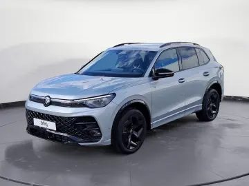 VW Tiguan 2.0 TDI SCR 4MOTION DSG R-Line  AHK MASSA