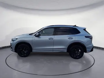 VW Tiguan 2.0 TDI SCR 4MOTION DSG R-Line  AHK MASSA