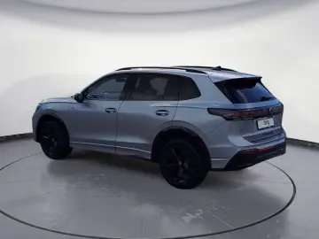 VW Tiguan 2.0 TDI SCR 4MOTION DSG R-Line  AHK MASSA