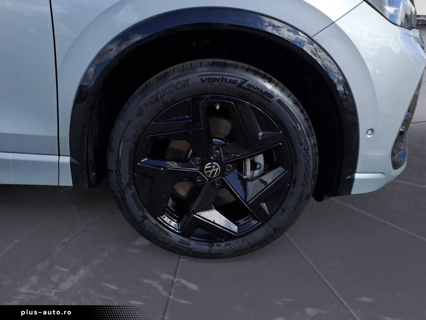 VW Tiguan 2.0 TDI SCR 4MOTION DSG R-Line  AHK MASSA