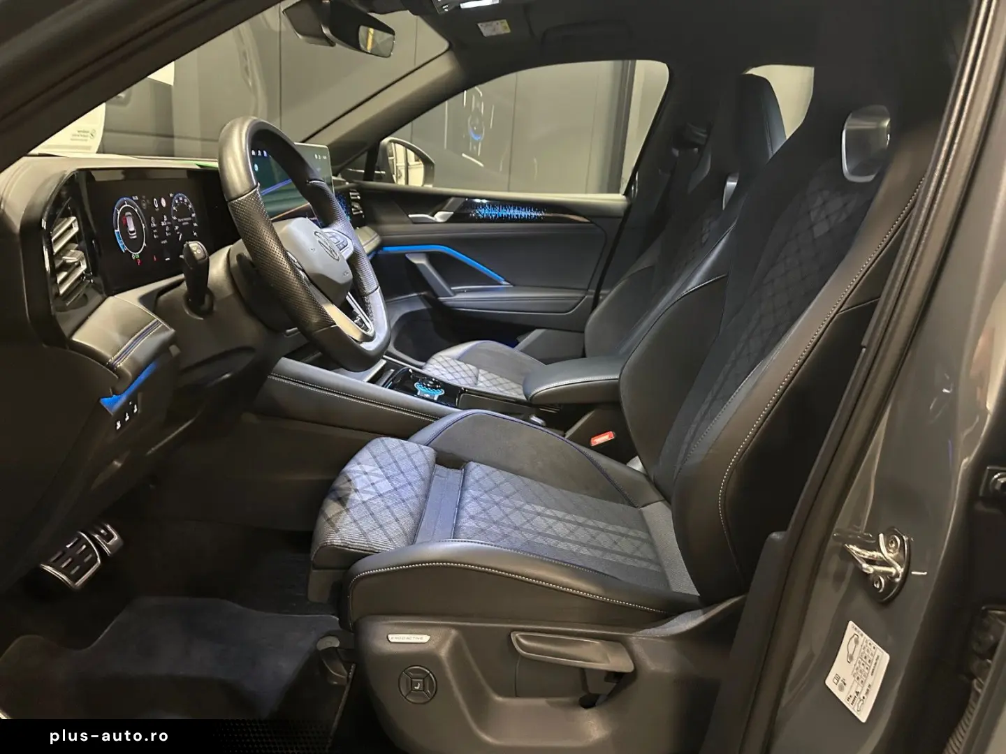 VW Tiguan 2.0 TDI 142 kW 4Motion R-Line 20Zoll HUD