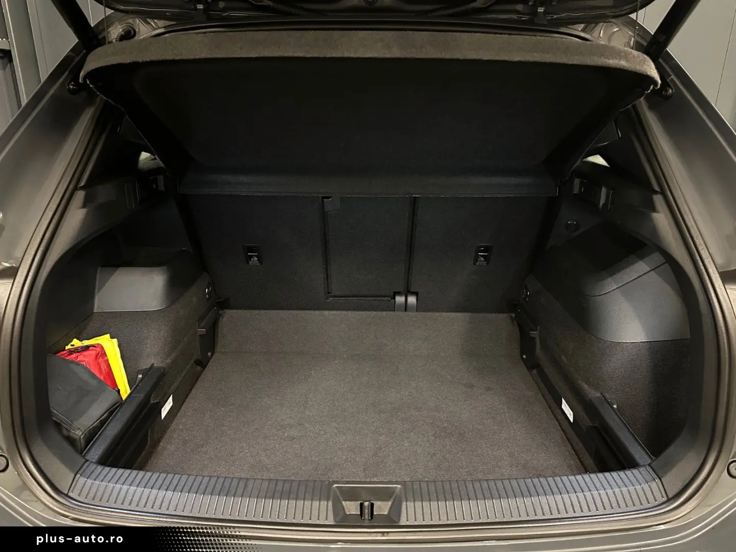 VW Tiguan 2.0 TDI 142 kW 4Motion R-Line 20Zoll HUD