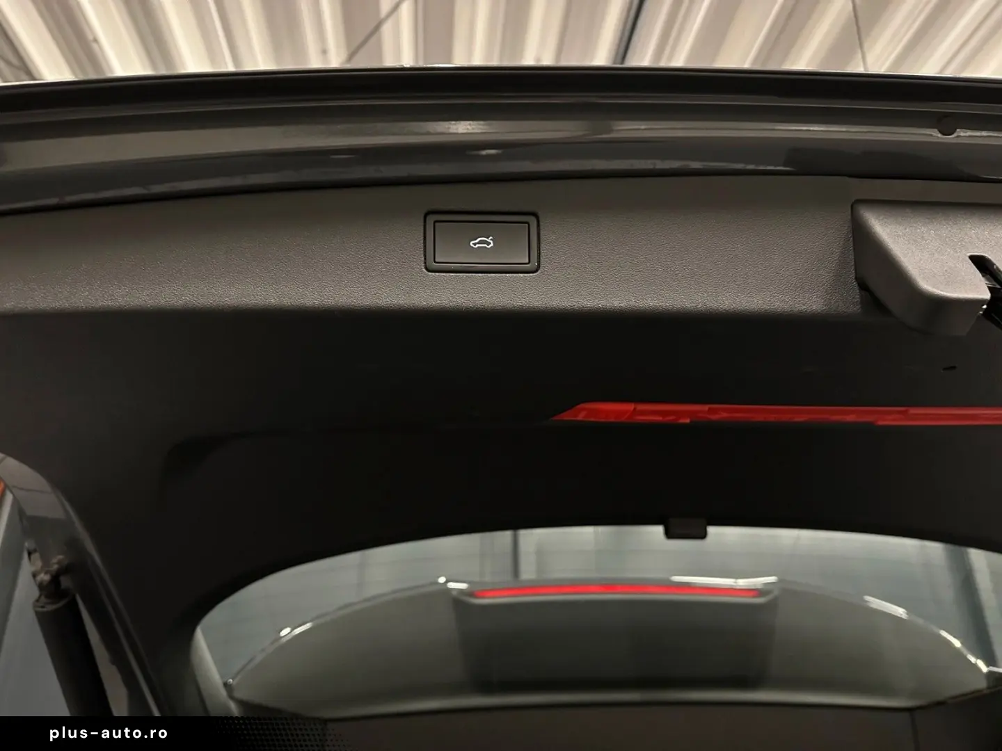 VW Tiguan 2.0 TDI 142 kW 4Motion R-Line 20Zoll HUD