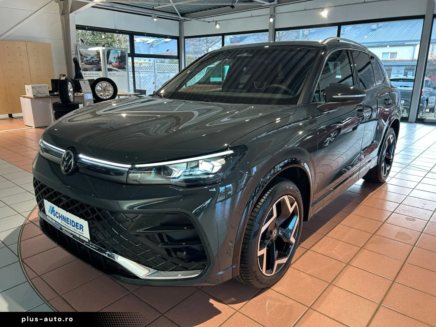 VW Tiguan R-Line 2.0 TDI 4MO STANDHEIZ AHK IQ MATRI