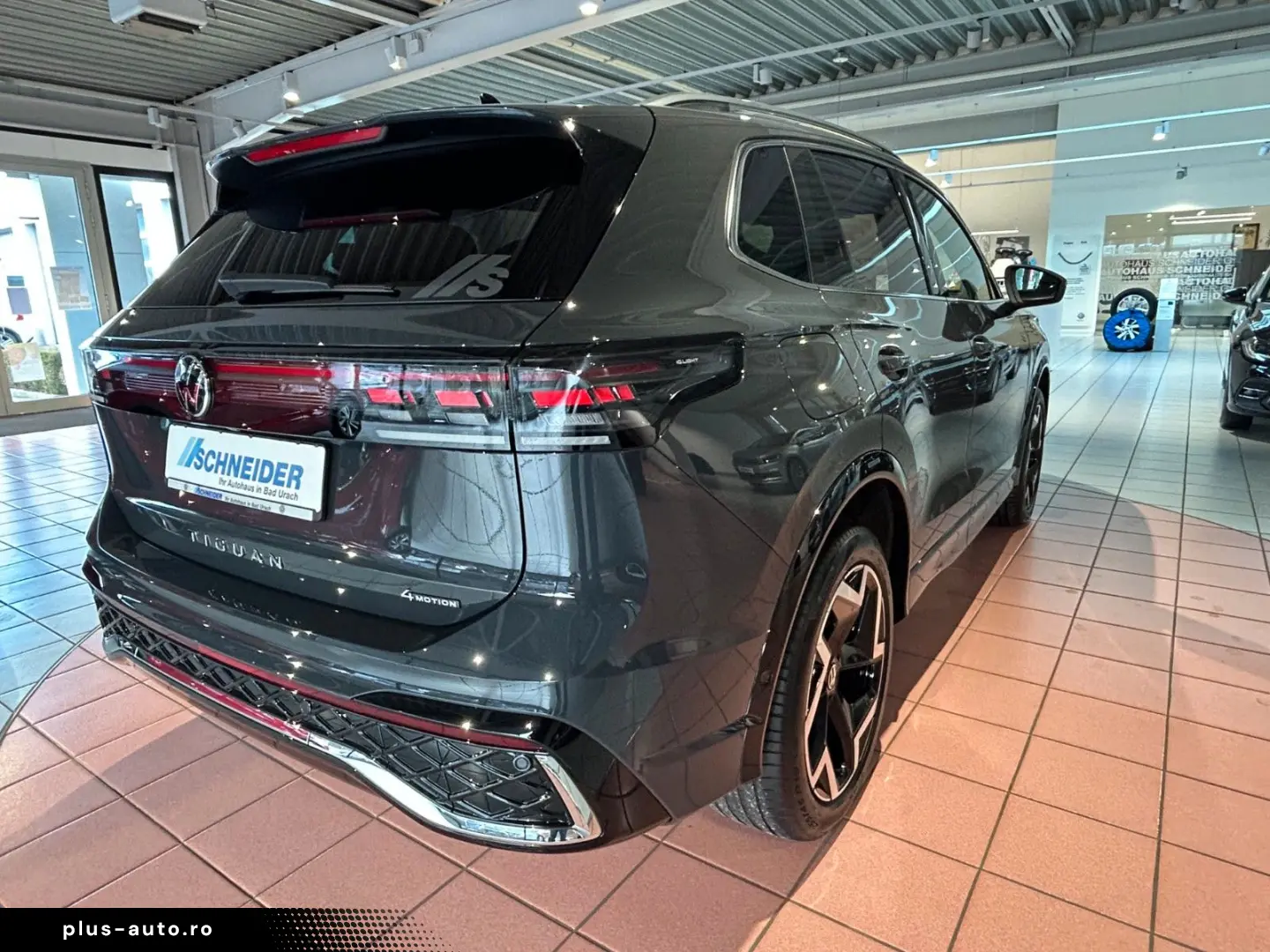 VW Tiguan R-Line 2.0 TDI 4MO STANDHEIZ AHK IQ MATRI