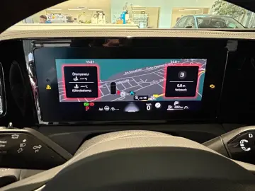 VW Tiguan R-Line 2.0 TDI 4MO STANDHEIZ AHK IQ MATRI