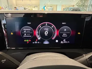 VW Tiguan R-Line 2.0 TDI 4MO STANDHEIZ AHK IQ MATRI