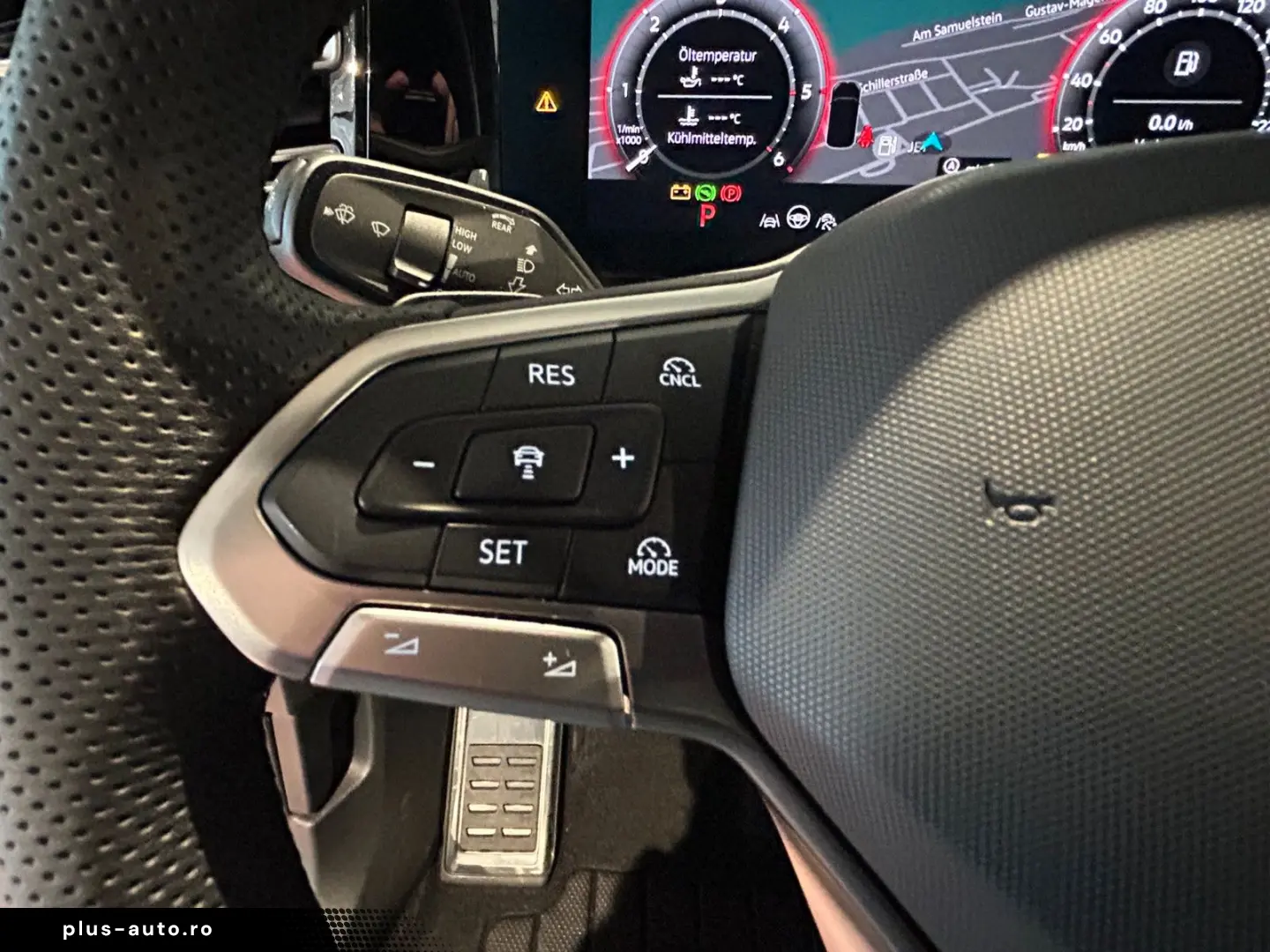 VW Tiguan R-Line 2.0 TDI 4MO STANDHEIZ AHK IQ MATRI