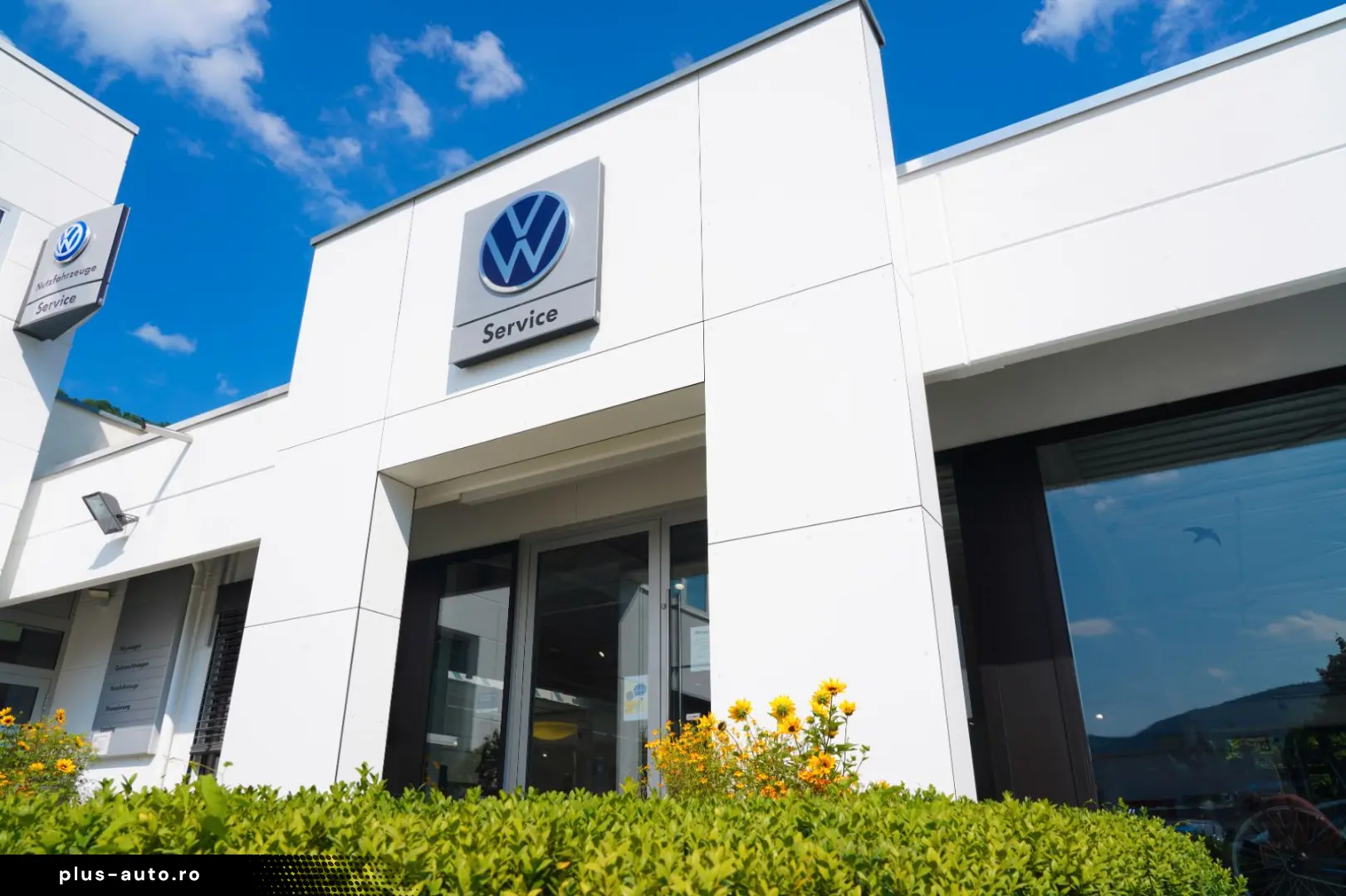 VW Tiguan R-Line 2.0 TDI 4MO STANDHEIZ AHK IQ MATRI