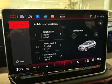 VW Tiguan R-Line 2.0 TDI 4MO STANDHEIZ AHK IQ MATRI