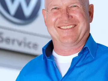 VW Tiguan R-Line 2.0 TDI 4MO STANDHEIZ AHK IQ MATRI