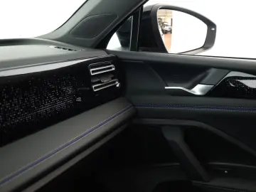 VW Tiguan 2.0 TSI DSG 4M R-Line IQ Pano Nav Key 360