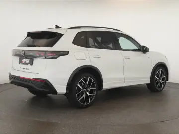 VW Tiguan 2.0 TSI DSG 4M R-Line IQ Pano Nav Key 360