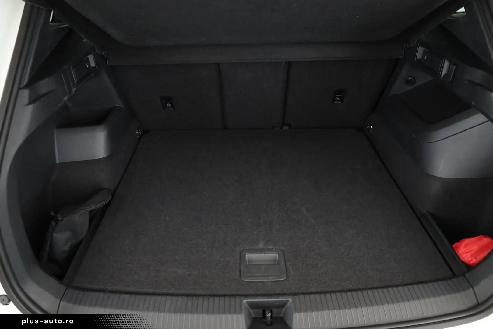 VW Tiguan 2.0 TSI DSG 4M R-Line IQ Pano Nav Key 360