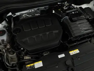 VW Tiguan 2.0 TSI DSG 4M R-Line IQ Pano Nav Key 360