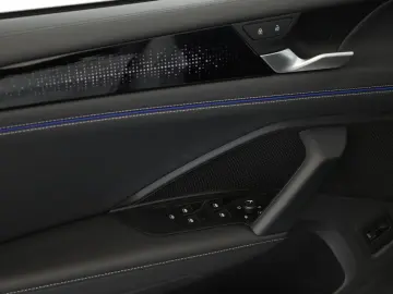 VW Tiguan 2.0 TSI DSG 4M R-Line IQ Pano Nav Key 360