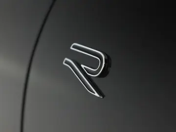 VW Tiguan 2.0 TSI DSG 4M R-Line IQ Pano Nav Key 360