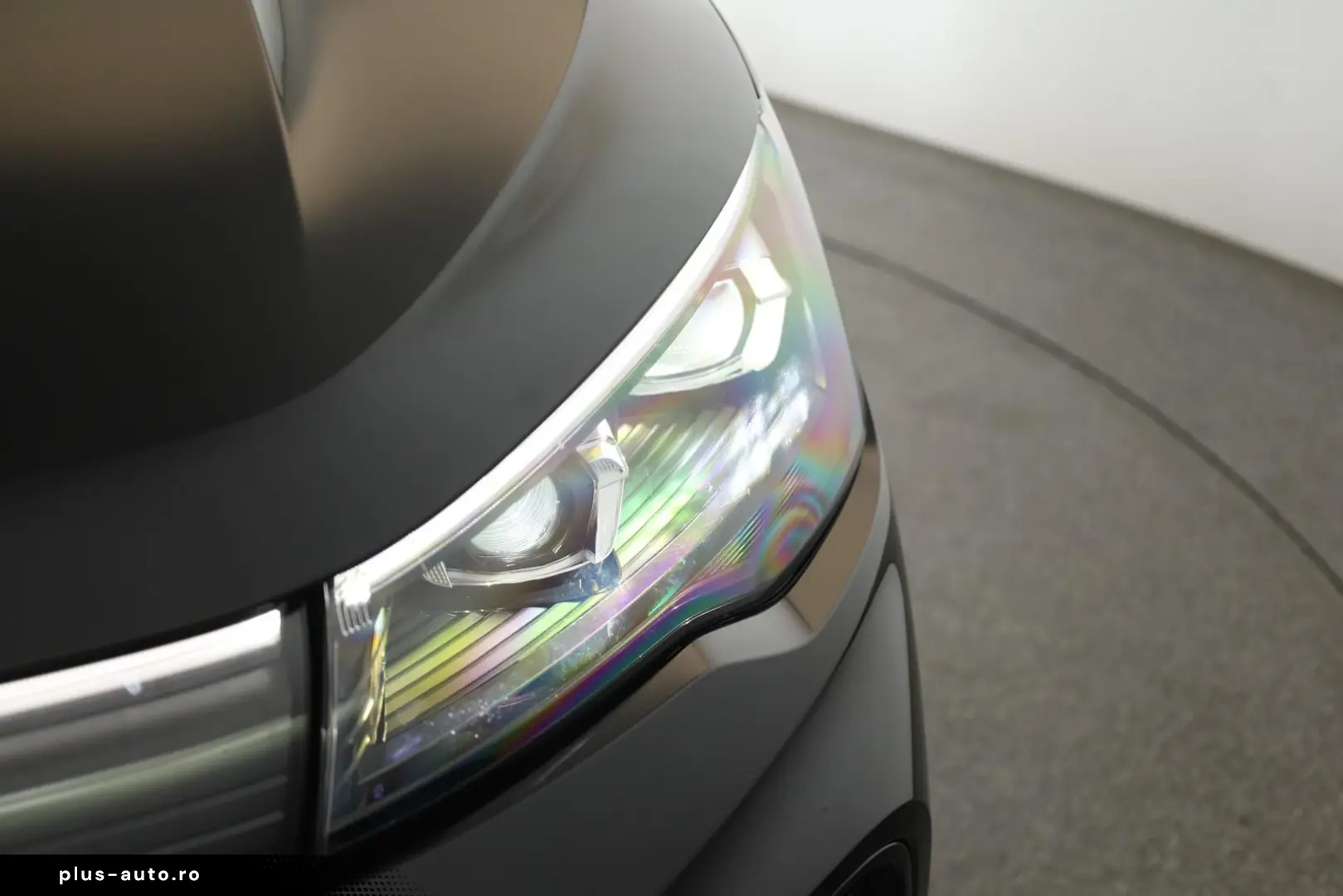 VW Tiguan 2.0 TSI DSG 4M R-Line IQ Pano Nav Key 360