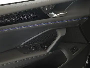 VW Tiguan 2.0 TSI DSG 4M R-Line IQ Pano Nav Key 360