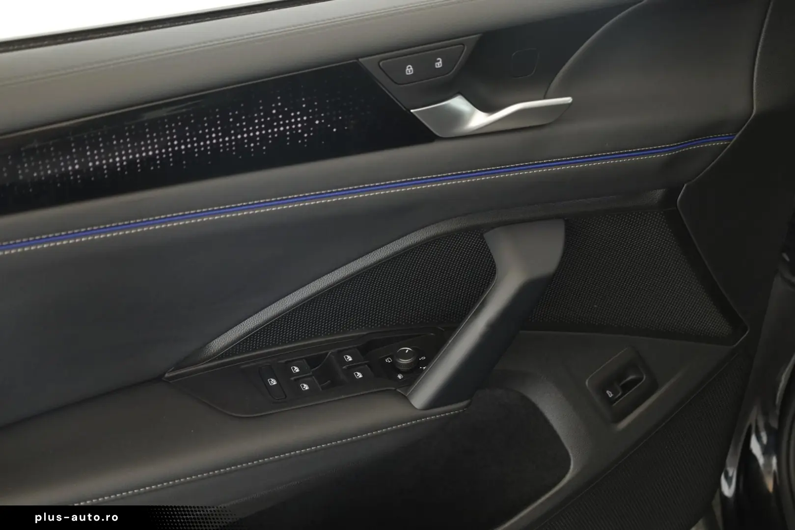 VW Tiguan 2.0 TSI DSG 4M R-Line IQ Pano Nav Key 360