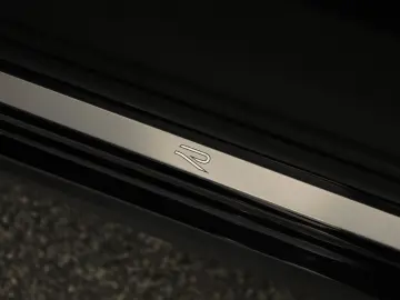 VW Tiguan 2.0 TSI DSG 4M R-Line IQ Pano Nav Key 360