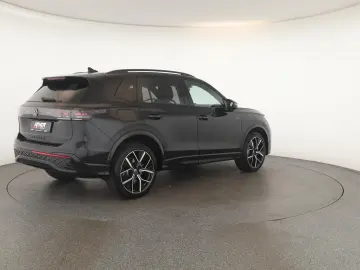 VW Tiguan 2.0 TSI DSG 4M R-Line IQ Pano Nav Key 360