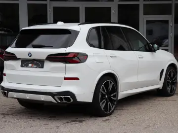 BMW X5 M60i xDrive MProf Assistant Innovation Travel