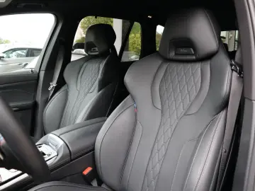 BMW X5 M60i xDrive MProf Assistant Innovation Travel