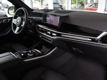 BMW X5 M60i xDrive MProf Assistant Innovation Travel