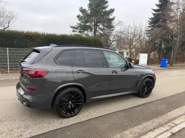 BMW X5 xDrive 30 d M Sport Laser 22  Pano M-Kontursi