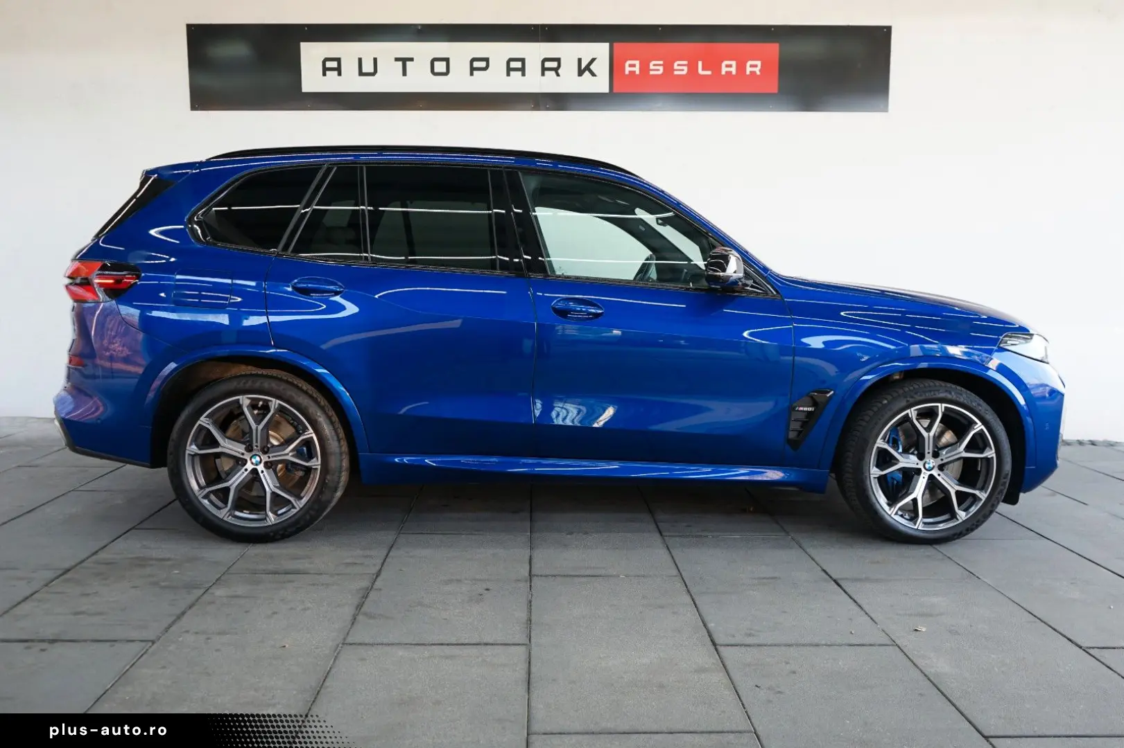 BMW X5 M60 i xDrive EXCLUSIV STHZ AHK PANO ACC MEGA!