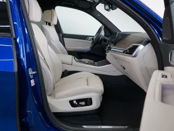 BMW X5 M60 i xDrive EXCLUSIV STHZ AHK PANO ACC MEGA!