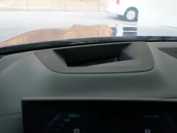 BMW X5 M60 i xDrive EXCLUSIV STHZ AHK PANO ACC MEGA!